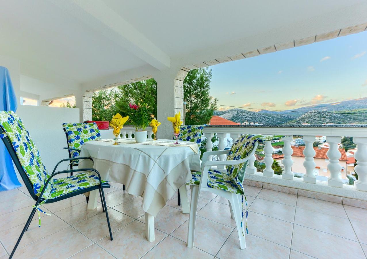 Villa Vittorio Seget Vranjica Exterior foto
