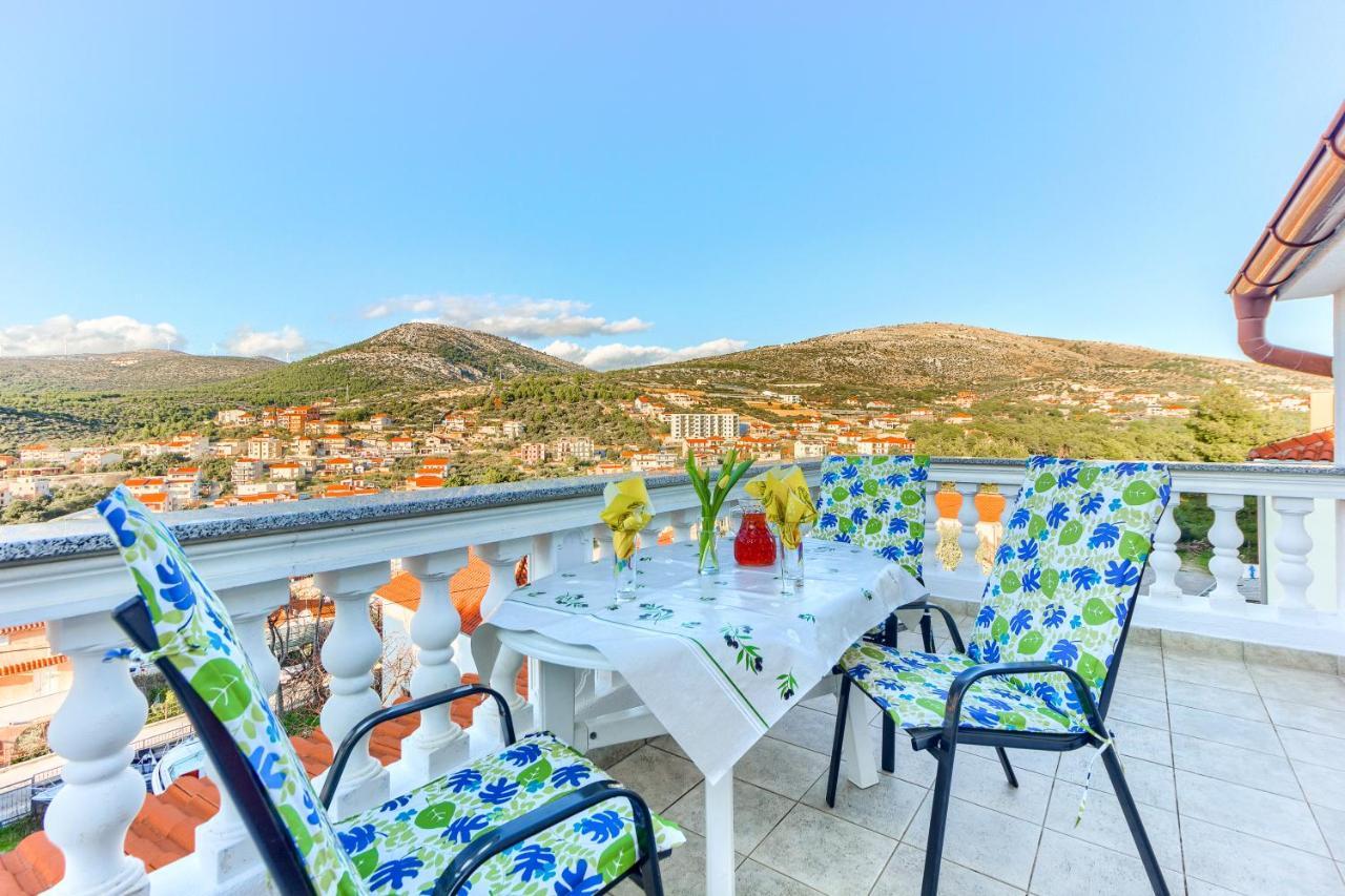 Villa Vittorio Seget Vranjica Exterior foto